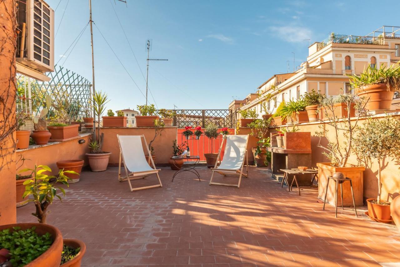 Bright And Comfy Terraced Apartment In Trastevere Рим Экстерьер фото