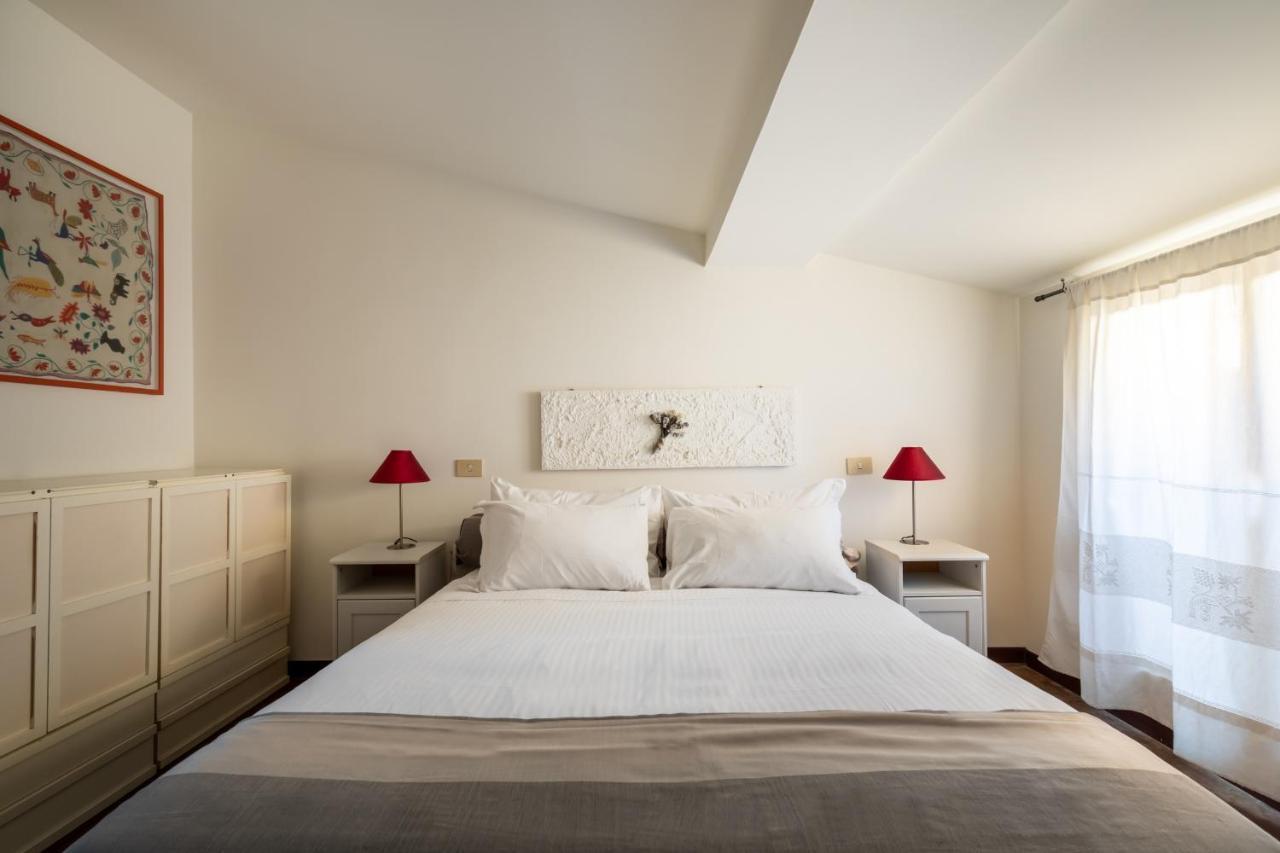 Bright And Comfy Terraced Apartment In Trastevere Рим Экстерьер фото